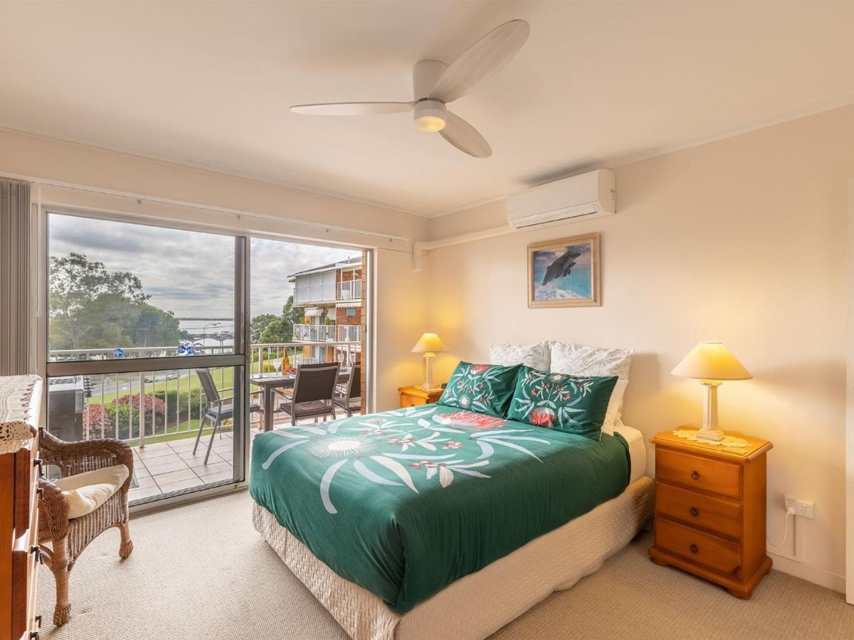 Apartamento Teramby Court, 10,104 Magnus Street - Unit In Nelson Bay Cbd, With Water Views, Air Con And Wi-Fi Exterior foto